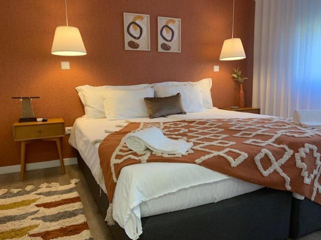 Bus Station Suites & Studios Коимбра Екстериор снимка