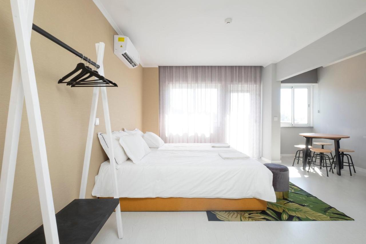 Bus Station Suites & Studios Коимбра Екстериор снимка
