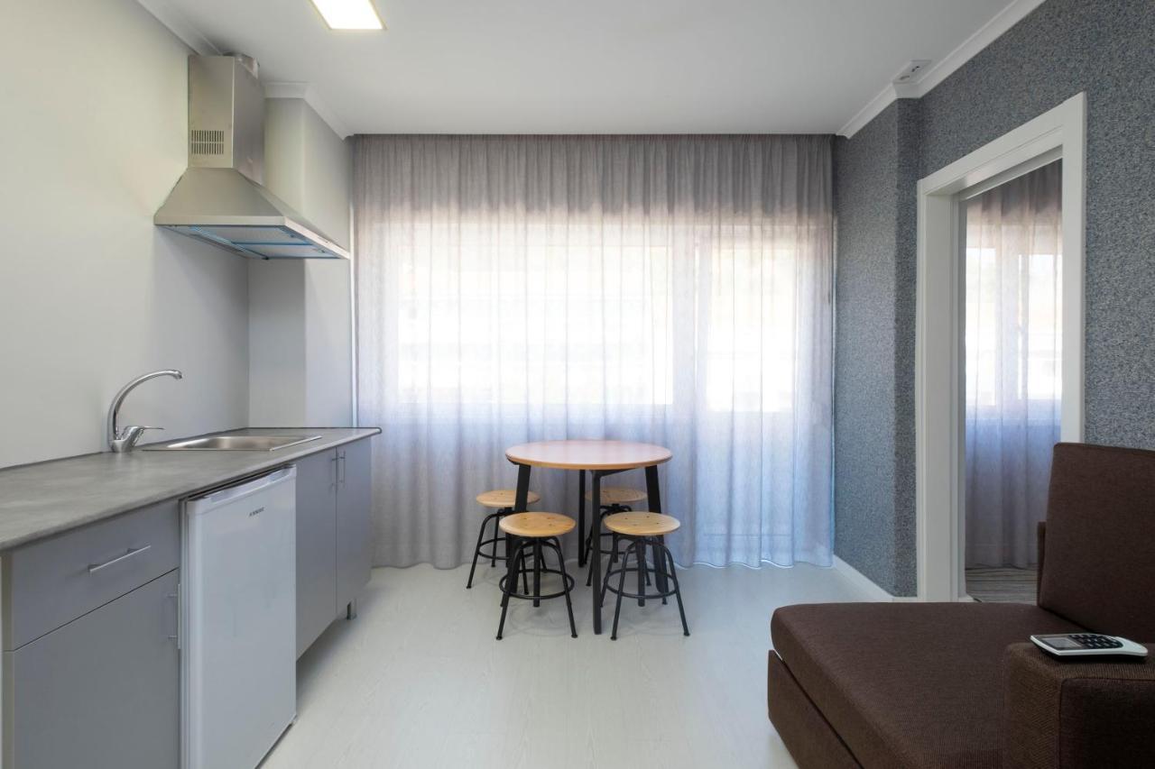 Bus Station Suites & Studios Коимбра Екстериор снимка